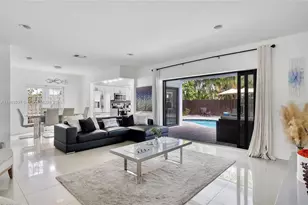 5800 NE 18th Ave, Fort Lauderdale, FL 33334 - Photo 3