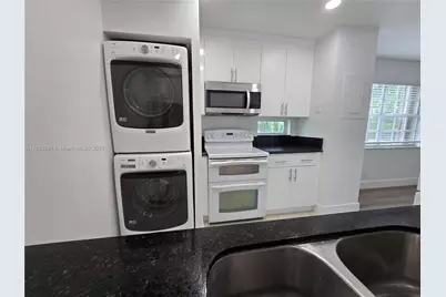 8886 SW 3rd St #202, Pembroke Pines, FL 33025 - Photo 3