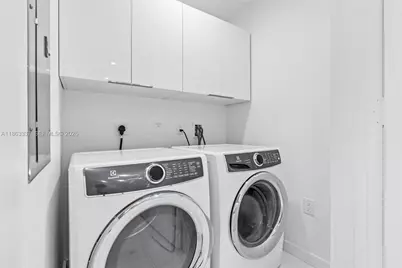 851 NE 1st Ave #1506, Miami, FL 33132 - Photo 21