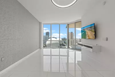 851 NE 1st Ave #1506, Miami, FL 33132 - Photo 5