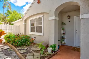 9834 NW 2nd Ct, Plantation, FL 33324 - Photo 3