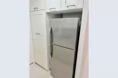 8400 Byron Ave #5D, Miami Beach, FL 33141 - Photo 9