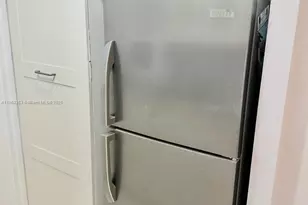 8400 Byron Ave, Miami Beach, FL 33141 - Photo 9