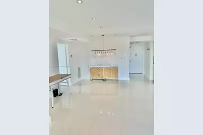 8400 Byron Ave #5D, Miami Beach, FL 33141 - Photo 3