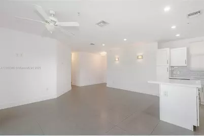 555 E Dania Beach Blvd #9, Dania Beach, FL 33004 - Photo 17