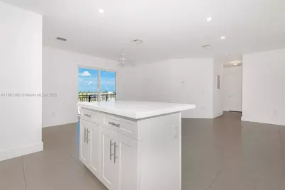 555 E Dania Beach Blvd #9, Dania Beach, FL 33004 - Photo 11