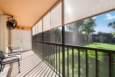 8415 SW 107th Ave #258W, Miami, FL 33173 - Photo 13