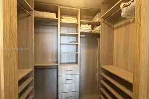 100 Lincoln Rd, Miami Beach, FL 33139 - Photo 21