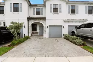 28626 SW 131st Ct, Homestead, FL 33033 - Photo 1