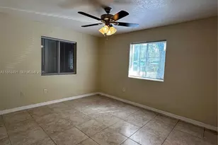 1465 NW 59th St, Miami, FL 33142 - Photo 13