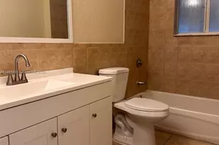 1465 NW 59th St, Miami, FL 33142 - Photo 9