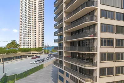 540 Brickell Key Dr #815, Miami, FL 33131 - Photo 25