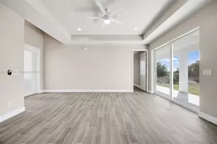 533 David Cir, Labelle, FL 33935 - Photo 11