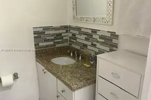 251 172nd St, Sunny Isles Beach, FL 33160 - Photo 19