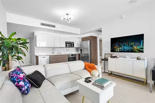 1010 SW 2nd Ave, Miami, FL 33130 - Photo 9