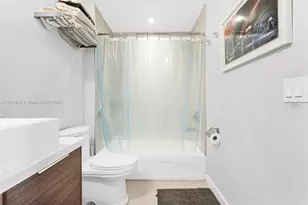 1010 SW 2nd Ave, Miami, FL 33130 - Photo 15
