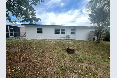 8436 Southampton Dr, Miramar, FL 33025 - Photo 41