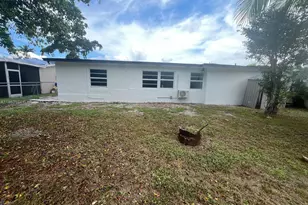 8436 Southampton Dr, Miramar, FL 33025 - Photo 41