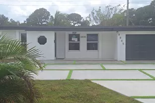 8436 Southampton Dr, Miramar, FL 33025 - Photo 3