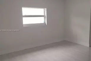 8436 Southampton Dr, Miramar, FL 33025 - Photo 25