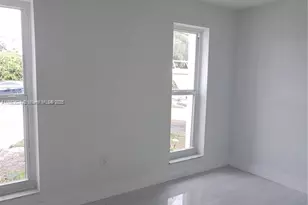 8436 Southampton Dr, Miramar, FL 33025 - Photo 27