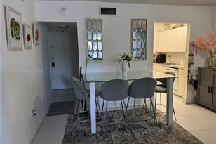 2075 NE 164th St, North Miami Beach, FL 33162 - Photo 7
