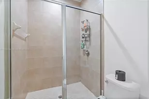 9974 NW 86th Terrace, Doral, FL 33178 - Photo 43