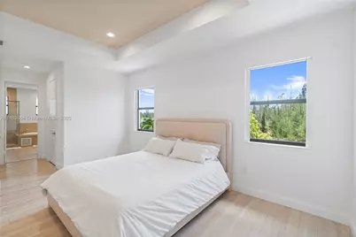 9974 NW 86th Ter, Doral, FL 33178 - Photo 35