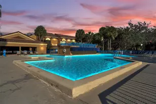 15549 N Miami Lakeway N, Miami Lakes, FL 33014 - Photo 21