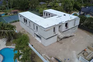 13050 SW 103 Ave, Miami, FL 33176 - Photo 9