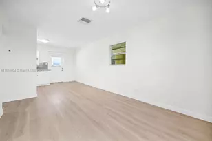 1301 N 12th Ct, Hollywood, FL 33019 - Photo 3