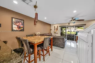 20839 NW 4 St, Pembroke Pines, FL 33029 - Photo 15