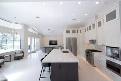 17969 Fairoaks Way, Boca Raton, FL 33498 - Photo 7