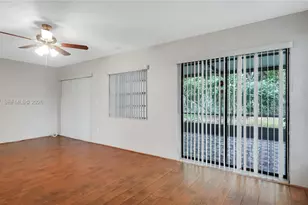 9404 NW 70th Pl, Tamarac, FL 33321 - Photo 13