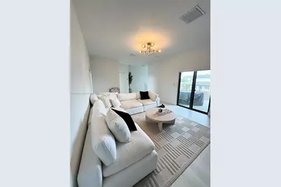 4867 NW 84th Ave, Doral, FL 33166 - Photo 17