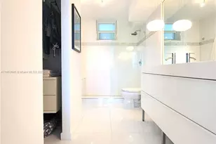 1670 Lincoln Ct, Miami Beach, FL 33139 - Photo 11