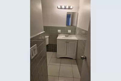 4121 NW 30th Ter #4, Lauderdale Lakes, FL 33309 - Photo 7