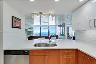 3000 N Ocean Dr, Singer Island, FL 33404 - Photo 19