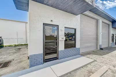 3775 Fowler St #8B, Fort Myers, FL 33901 - Photo 1