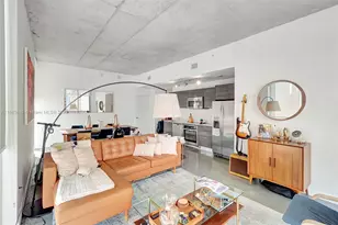 151 SE 1st St, Miami, FL 33131 - Photo 15