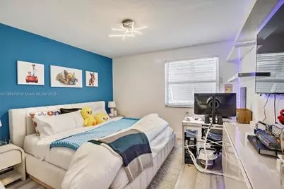 1530 W Golfview Dr, Pembroke Pines, FL 33026 - Photo 21