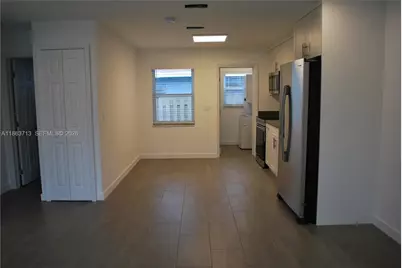 3621 NE 1st Ter, Oakland Park, FL 33334 - Photo 3