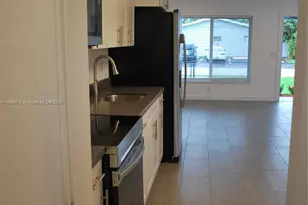 3621 NE 1st Terrace, Oakland Park, FL 33334 - Photo 9