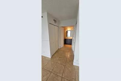 3300 NE 192nd St #1012, Aventura, FL 33180 - Photo 17