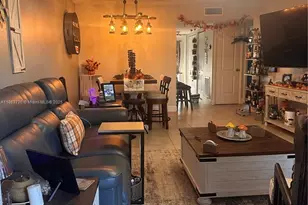 10300 NW 30th Ct, Sunrise, FL 33322 - Photo 3