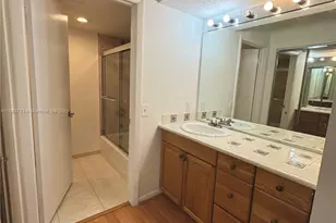 9500 SW 140th Ct, Miami, FL 33186 - Photo 9