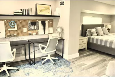 1301 NE 42nd St, Oakland Park, FL 33334 - Photo 13