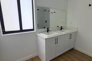 412 SW 1st St, Florida City, FL 33034 - Photo 13