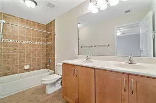 5905 Abbey Rd, Tamarac, FL 33321 - Photo 19