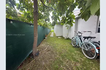 7310 SW 31st St, Miami, FL 33155 - Photo 21